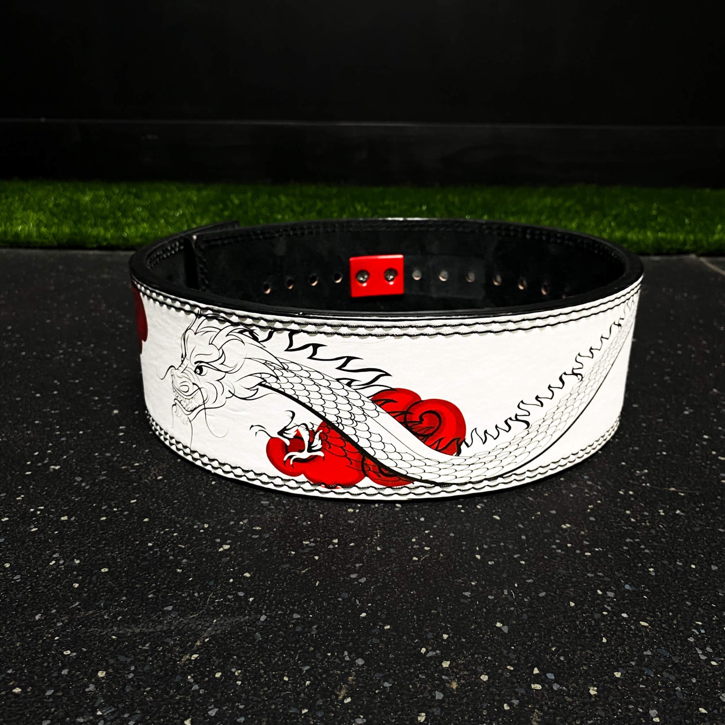White Dragon Lever Belt