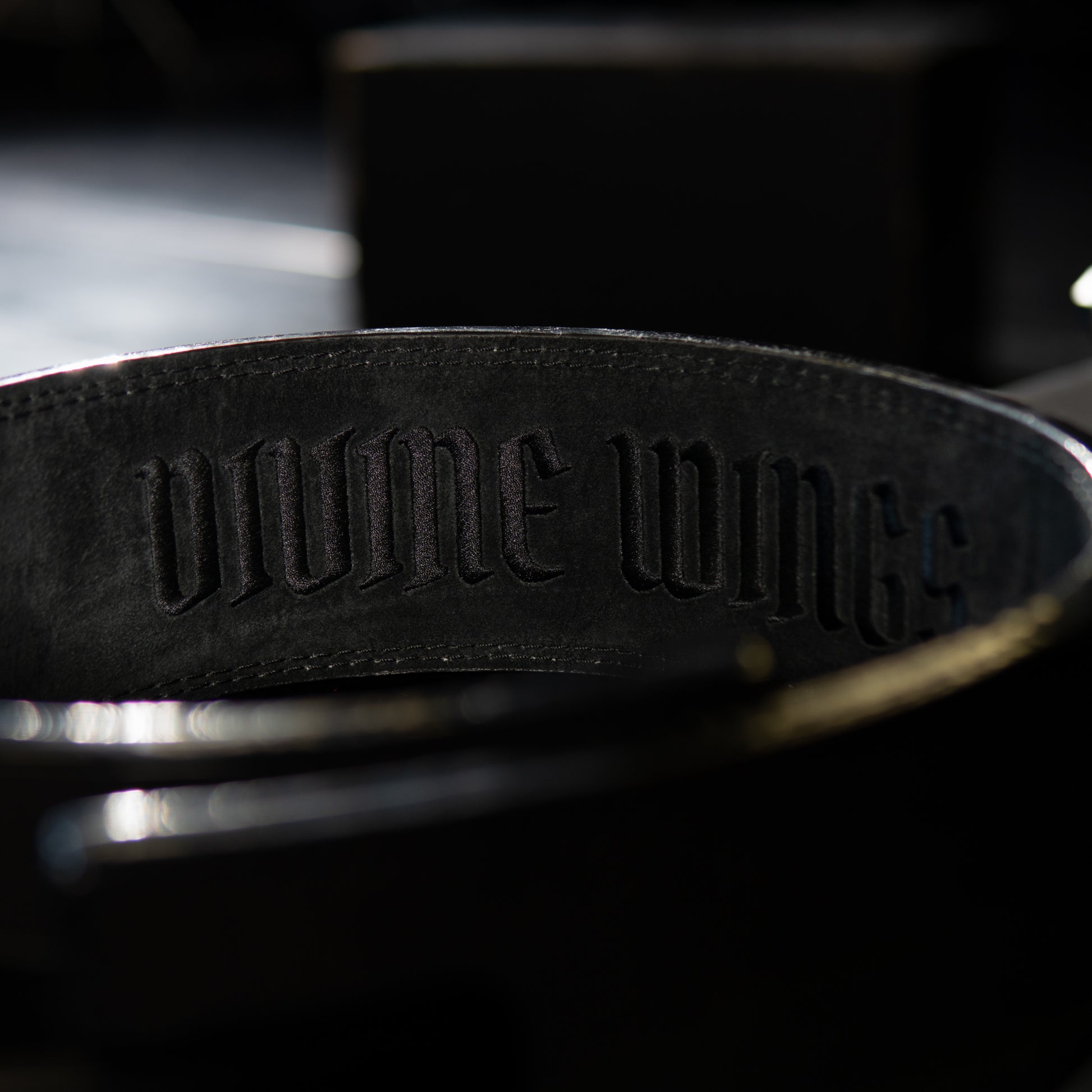 Blackout Wings Lever Belt | Katamu Co