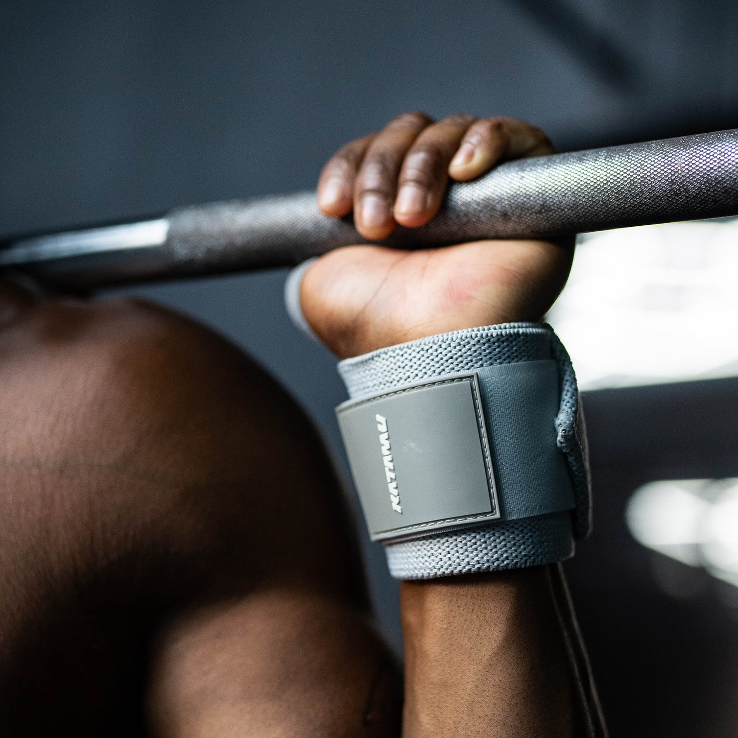 Core Wrist Wraps - Platinum